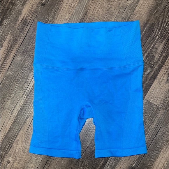 Women's Blue High-Waisted Shorts ALL IN MOTION - Picture 1 of 5